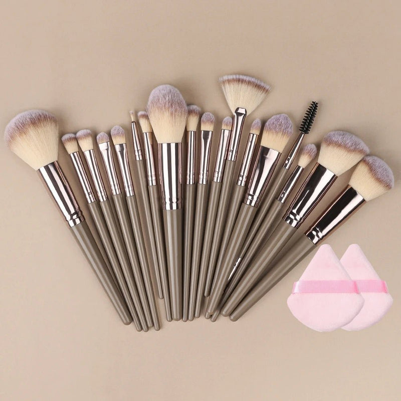 Conjunto de pincéis de maquiagem profissional, peças super macias, blush, iluminador, base, corretivo, sombra, ferramenta de beleza feminina, peças - PrimeImpérios