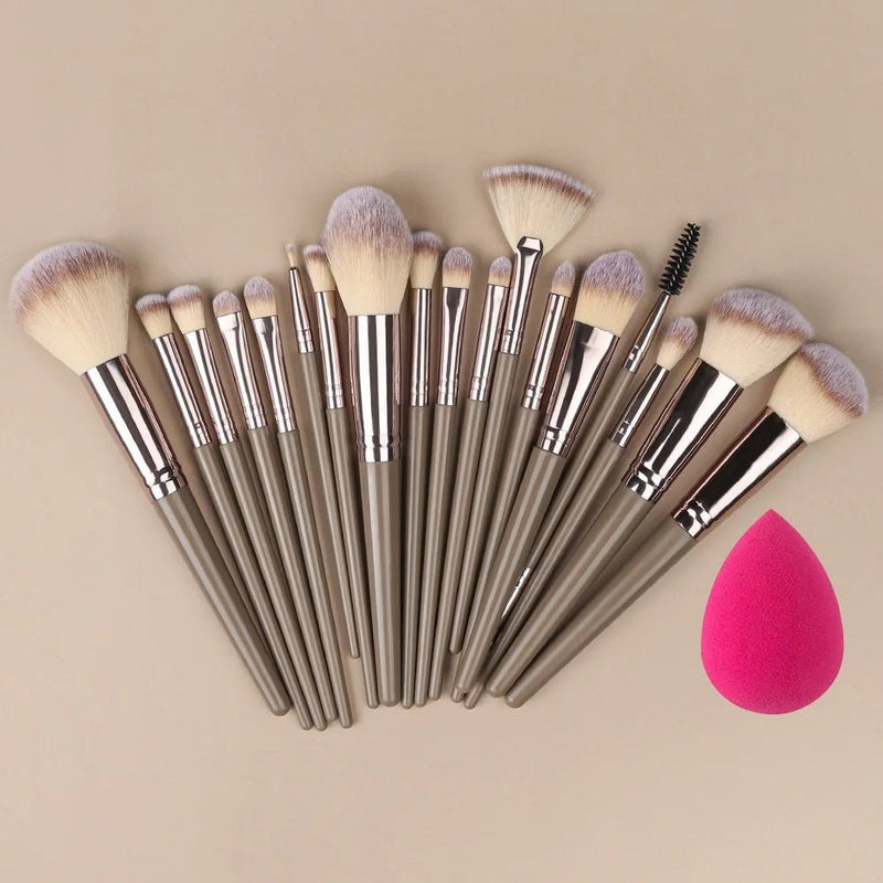 Conjunto de pincéis de maquiagem profissional, peças super macias, blush, iluminador, base, corretivo, sombra, ferramenta de beleza feminina, peças - PrimeImpérios